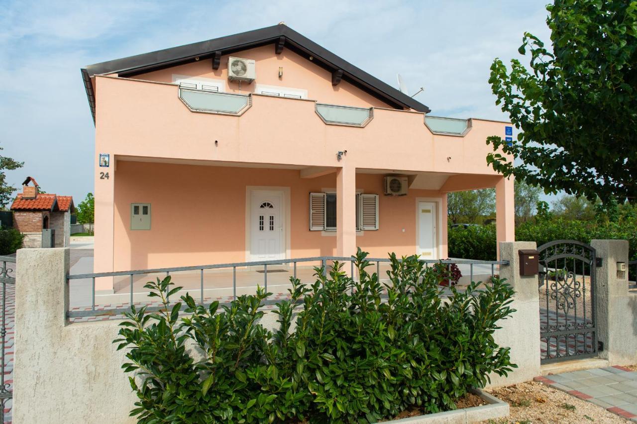 Villa Verbena Mala Cista Buitenkant foto