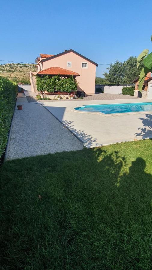 Villa Verbena Mala Cista Buitenkant foto